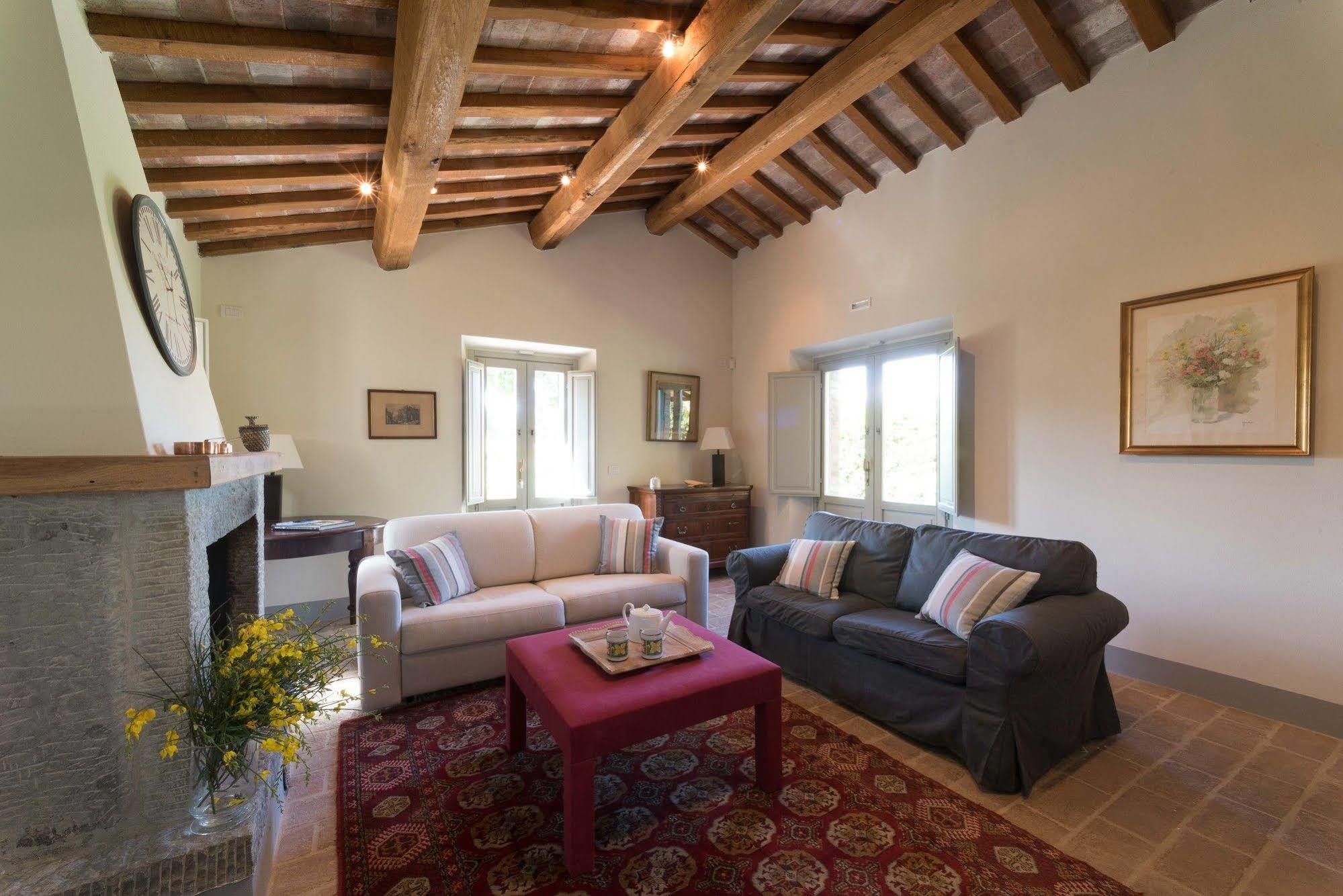 Villa Tenuta Santo Pietro à Pienza Extérieur photo