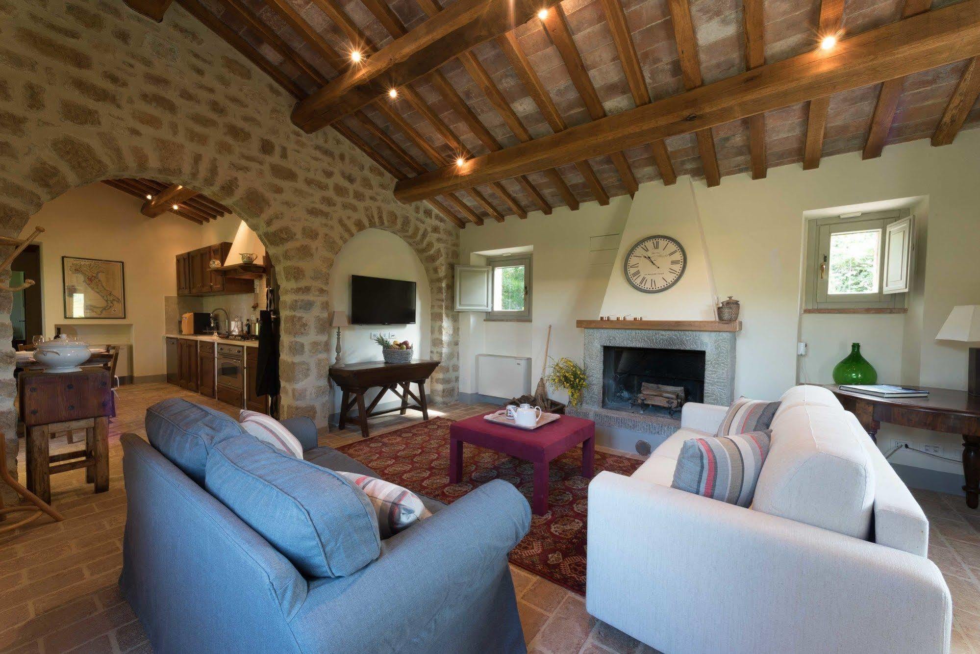 Villa Tenuta Santo Pietro à Pienza Extérieur photo