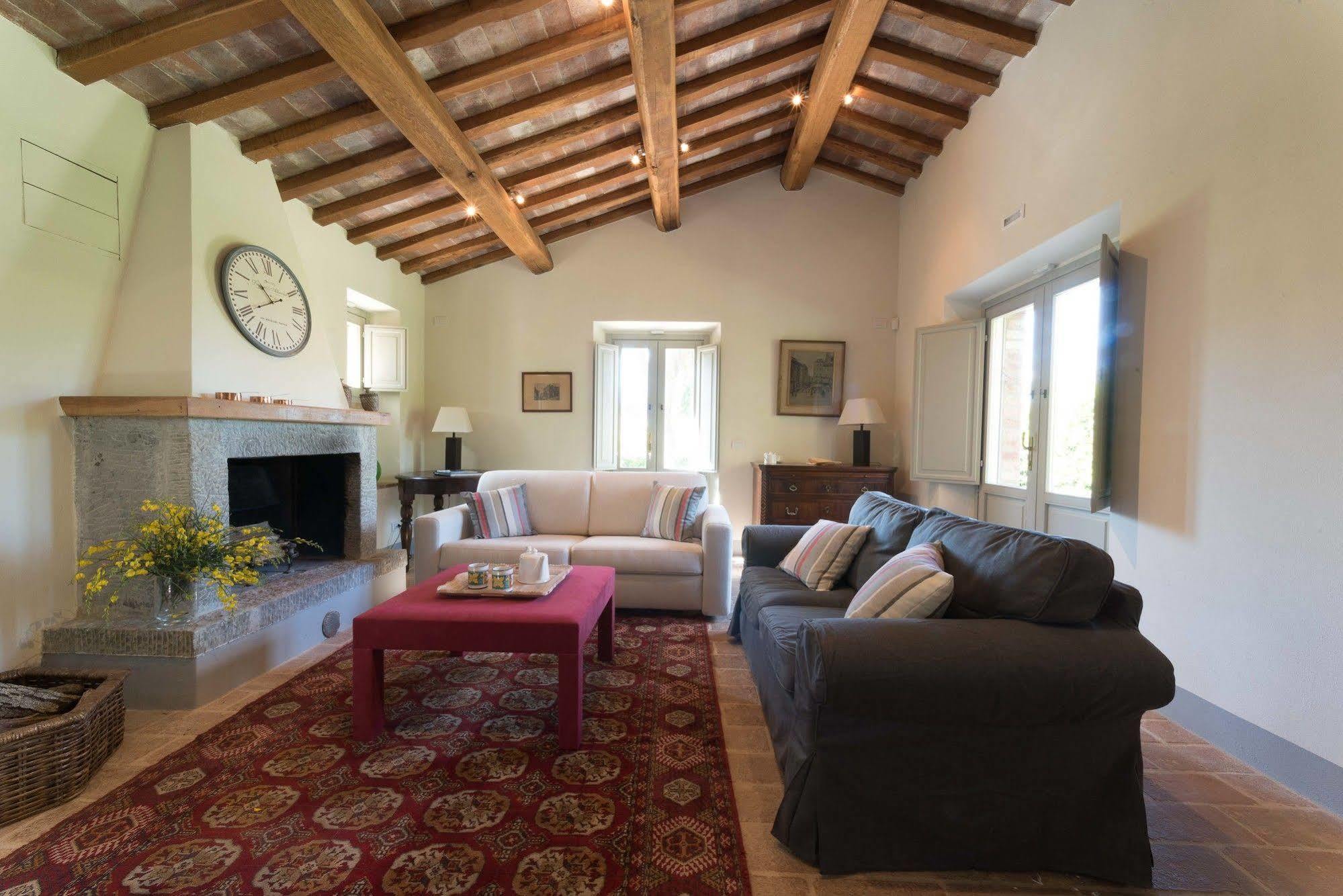 Tenuta Santo Pietro Pienza Extérieur photo