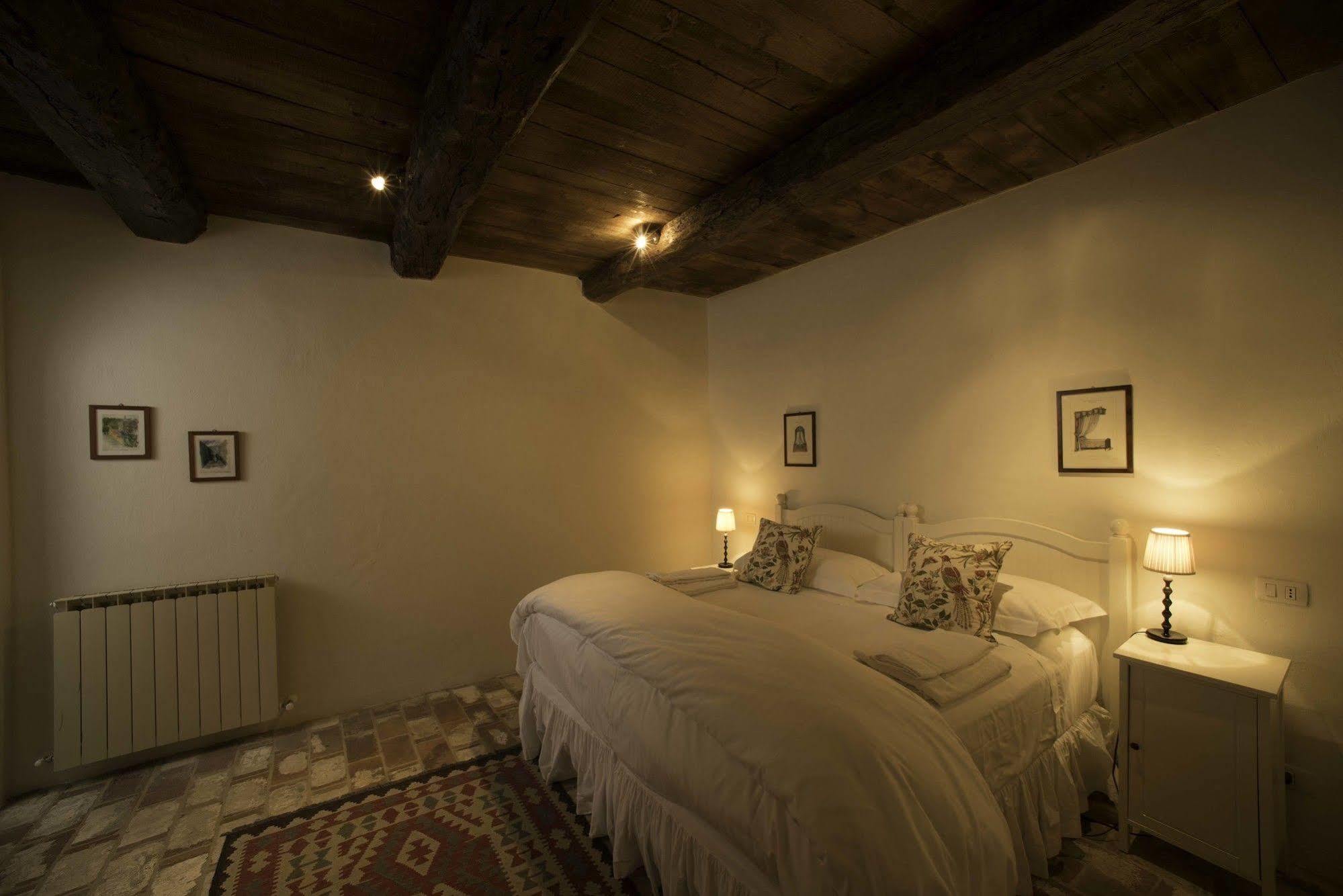 Villa Tenuta Santo Pietro à Pienza Extérieur photo