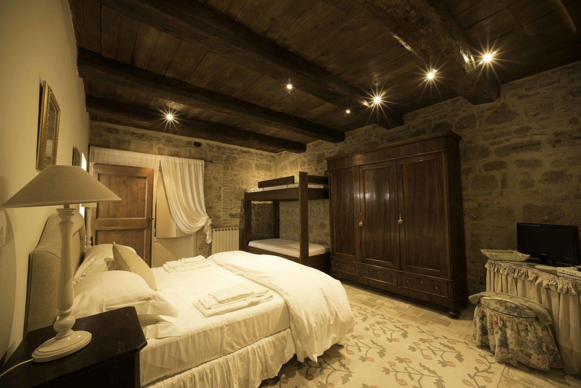 Tenuta Santo Pietro Pienza Extérieur photo