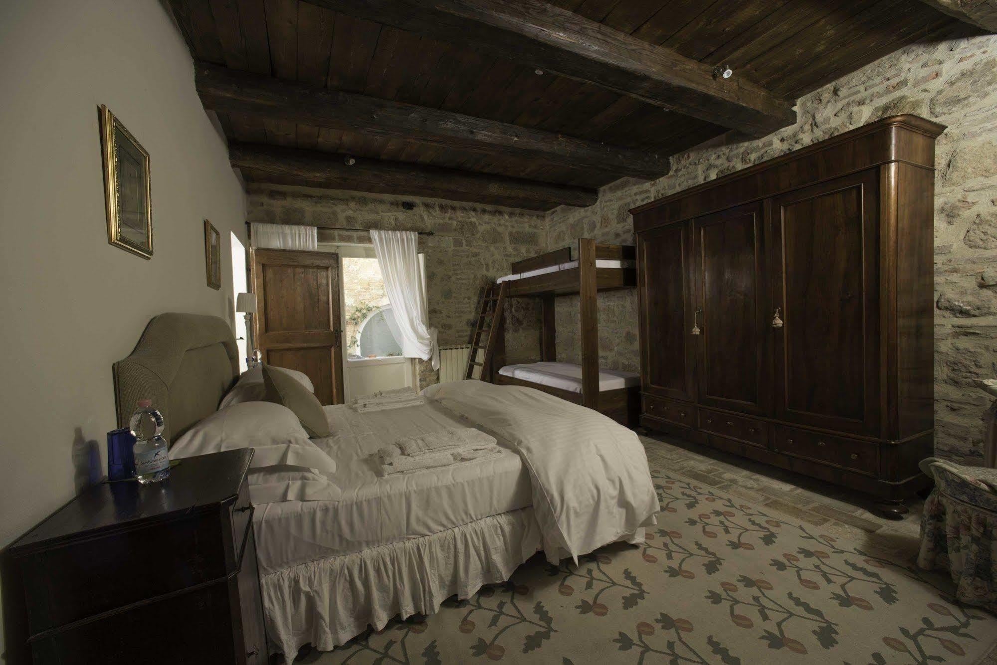 Tenuta Santo Pietro Pienza Extérieur photo